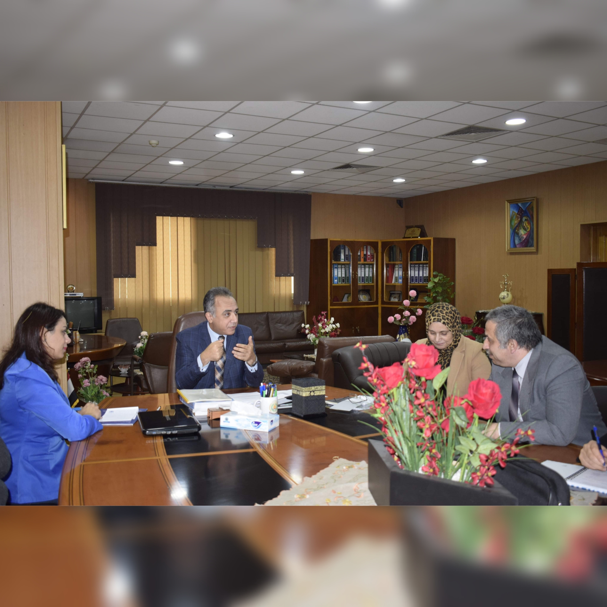 نائب رئيس جامعة المنصورة يعقد اجتماعه الأول مع ممثلي رابطة المبعوثين العائدين من الخارج