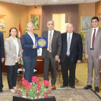 نائب رئيس الجامعة يستقبل وفداً علمياً من دولة رومانيا